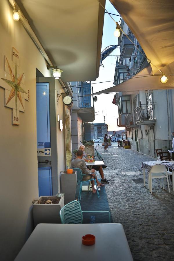 B&B Darsena Pozzuoli Exterior photo